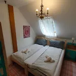 شقة Three Family Balatonberény